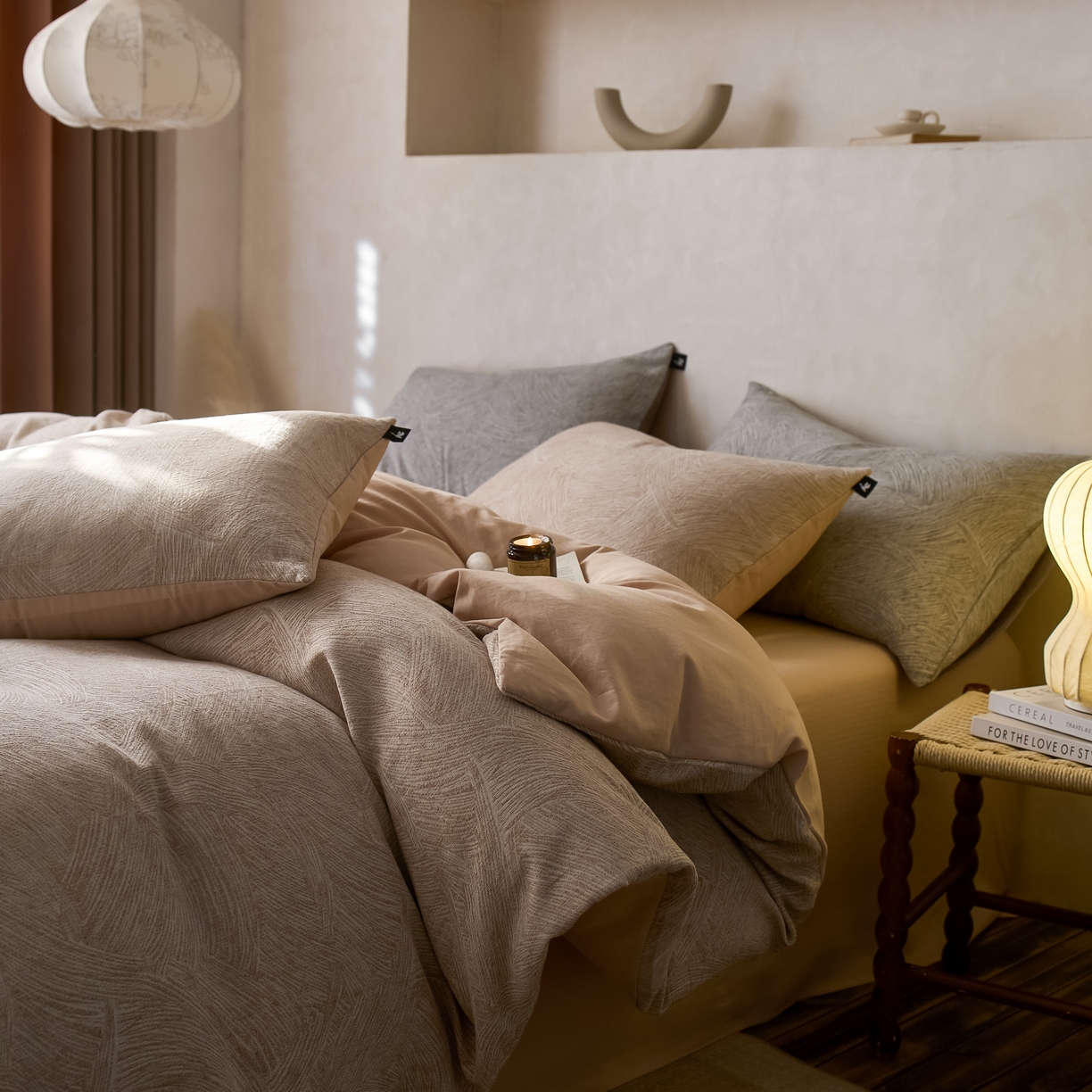 91家纺网 家纺一手货源 找家纺 安莱生活 2025新款三层纱提花四件套--伯尔纳 伯尔纳-卡其（不供抖音）