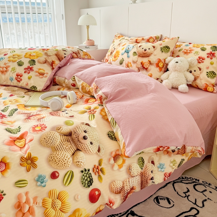 91家纺网 家纺一手货源 找家纺 绒裕家纺 2025春夏新款新品直播爆款推荐5D立体双层纱小清新四件套单被套宿舍三件套 5D蜜糖小熊-粉