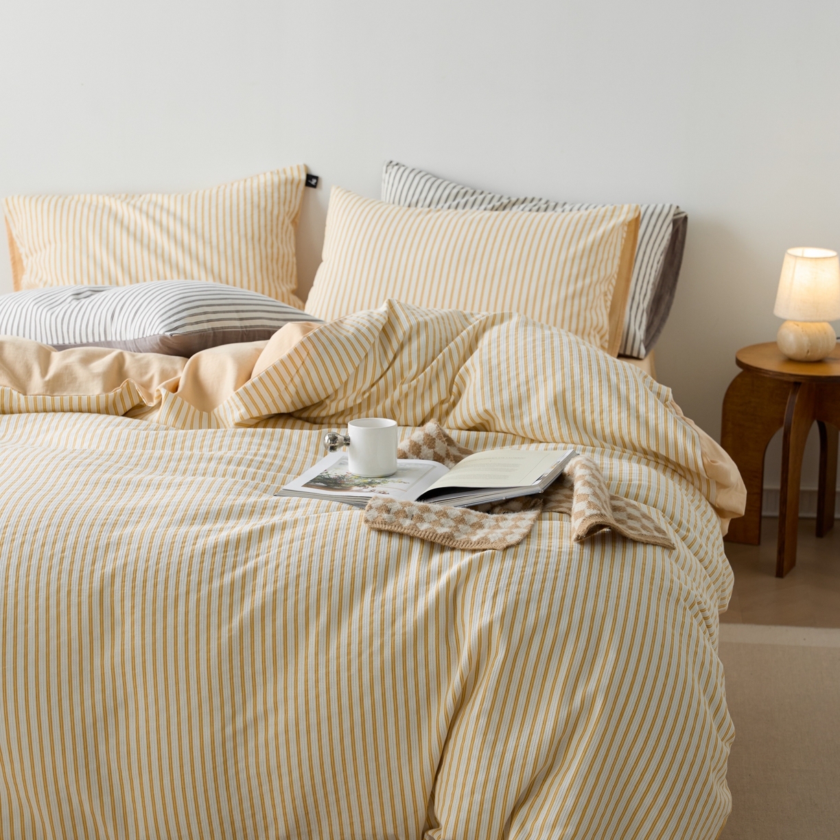 91家纺网 家纺一手货源 找家纺 安莱生活 2025新款水洗色织华夫格提花四件套-织唛系列 织唛-驼黄条