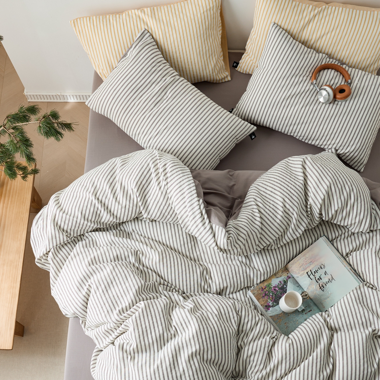 91家纺网 家纺一手货源 找家纺 安莱生活 2025新款水洗色织华夫格提花四件套-织唛系列 织唛-银灰条