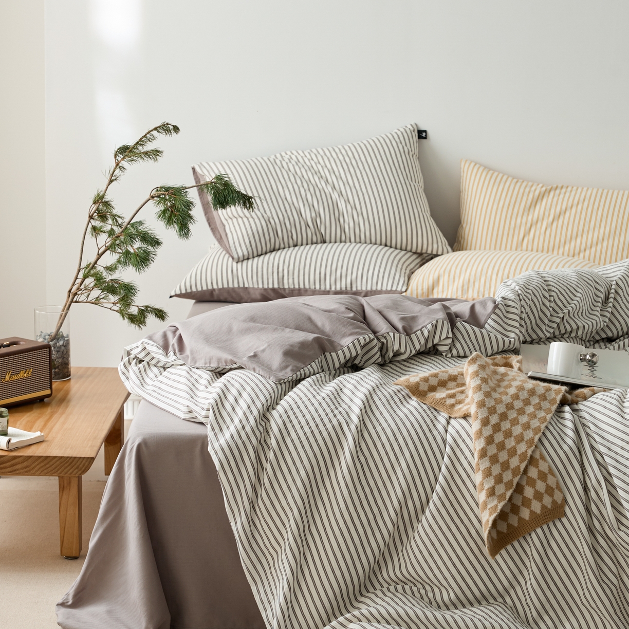 91家纺网 家纺一手货源 找家纺 安莱生活 2025新款水洗色织华夫格提花四件套-织唛系列 织唛-银灰条