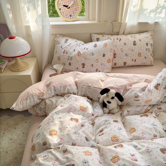 91家纺网 家纺一手货源 找家纺 沐芷 2025 A类软萌水洗棉卡通印花四件套床上用品三件套被套床单 萌狗花花