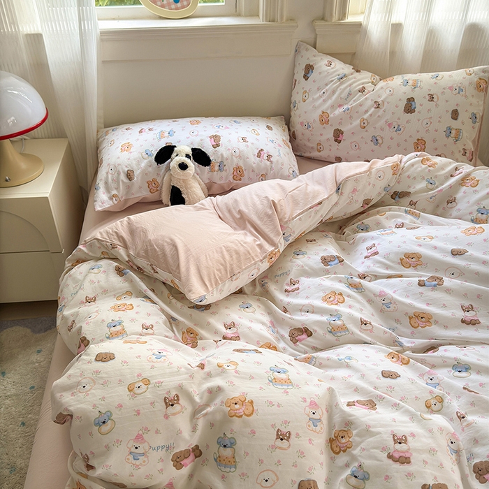 91家纺网 家纺一手货源 找家纺 沐芷 2025 A类软萌水洗棉卡通印花四件套床上用品三件套被套床单 萌狗花花