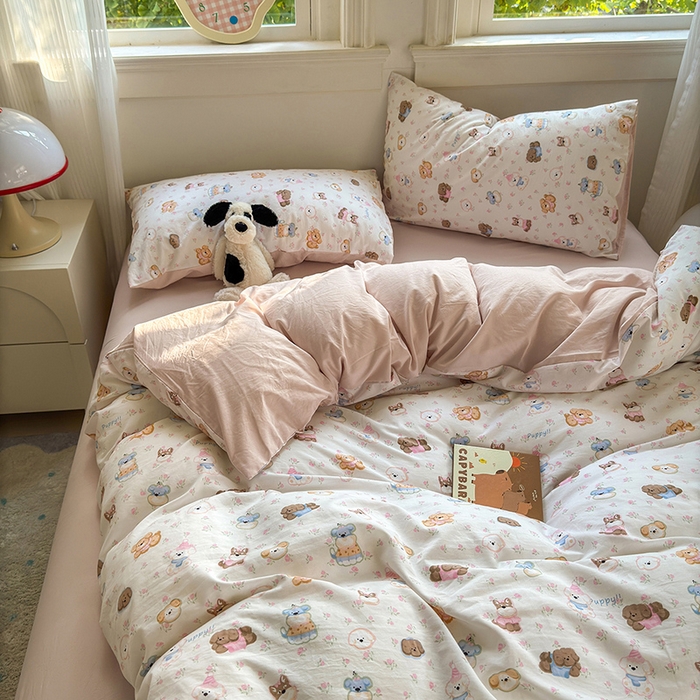 91家纺网 家纺一手货源 找家纺 沐芷 2025 A类软萌水洗棉卡通印花四件套床上用品三件套被套床单 萌狗花花