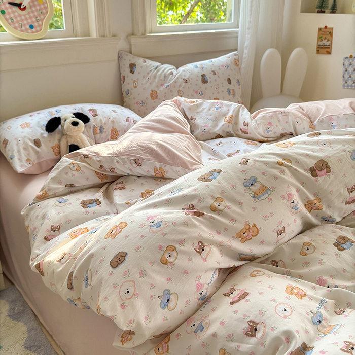 91家纺网 家纺一手货源 找家纺 沐芷 2025 A类软萌水洗棉卡通印花四件套床上用品三件套被套床单 萌狗花花