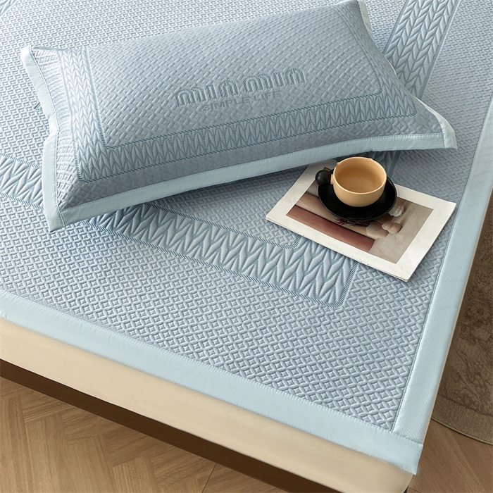 91家纺网 家纺一手货源 找家纺 （总）耐思家纺 2025新品A类高端大版高分子530克PE提花冰豆豆床席床笠系列直播热款(可供跨境压缩)