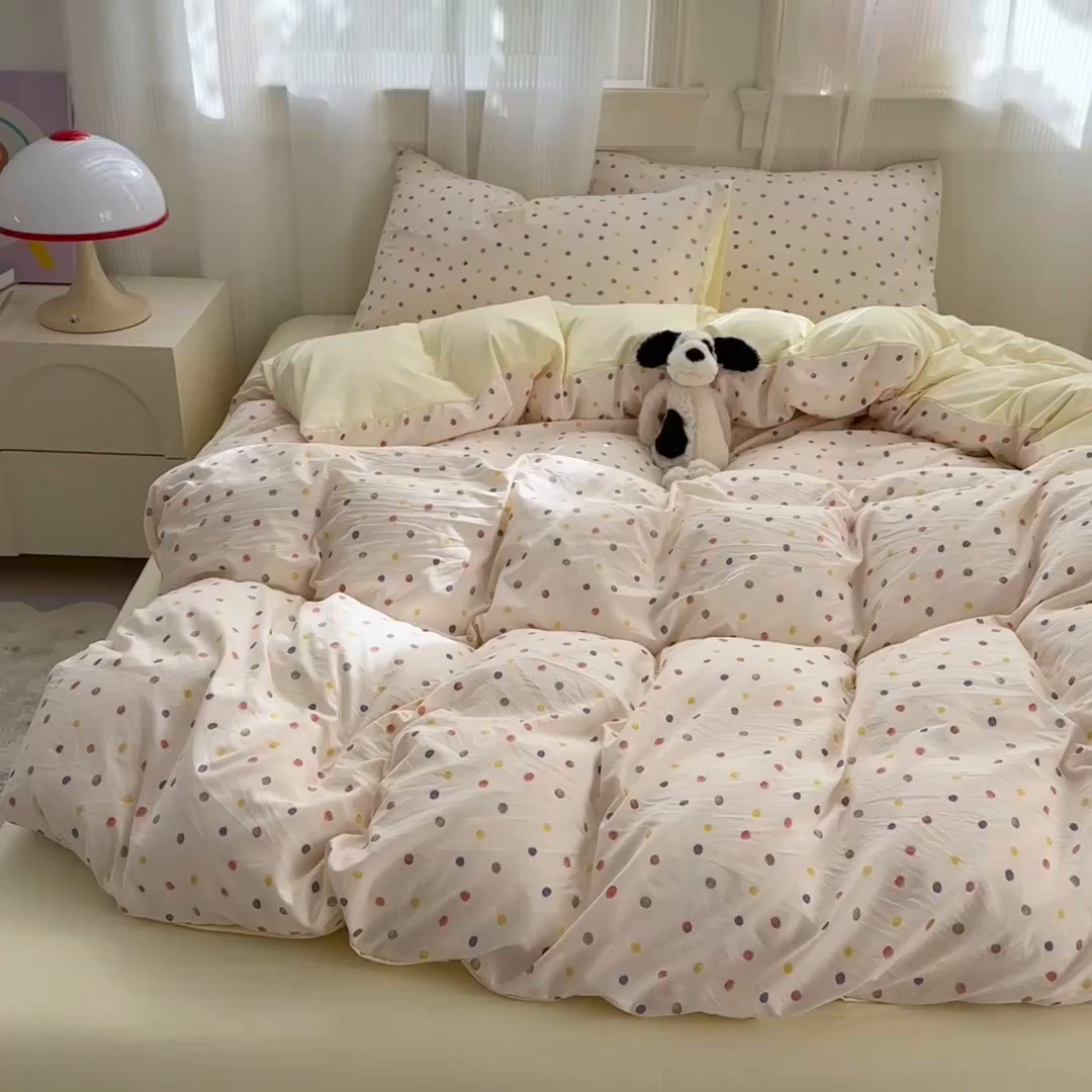 91家纺网 家纺一手货源 找家纺 沐芷 2025 A类软萌水洗棉卡通印花四件套床上用品三件套被套床单 圆波点
