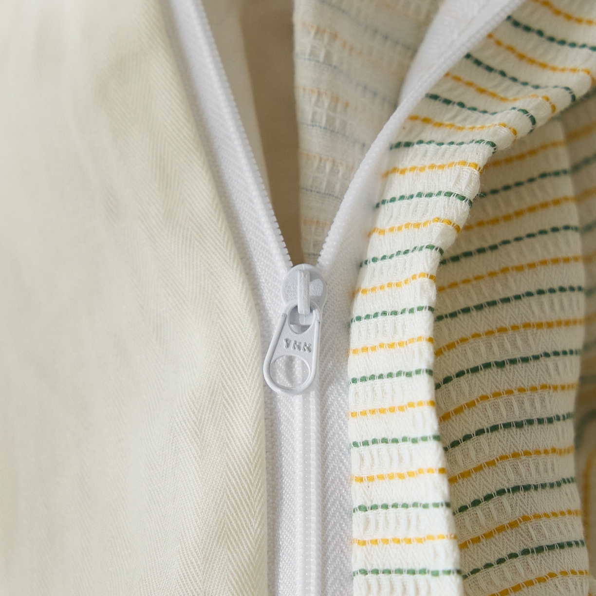 91家纺网 家纺一手货源 找家纺 安莱生活 2025新款精梳纱色织提花四件套-森韵 森韵-黄蓝彩条