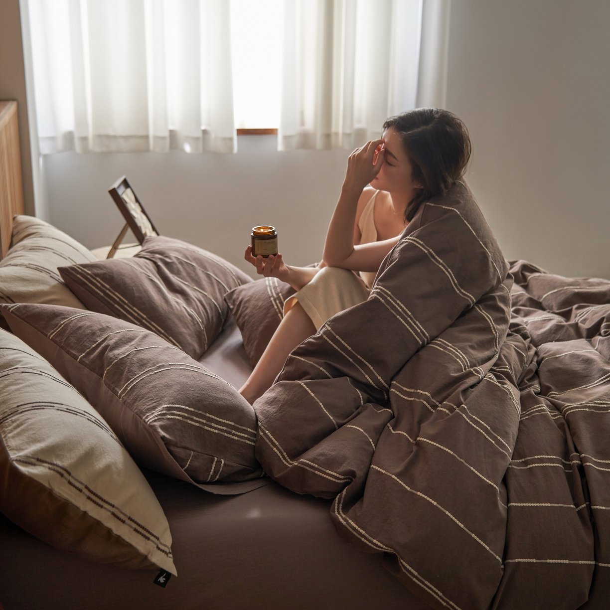 91家纺网 家纺一手货源 找家纺 （总）安莱生活 2025新款水洗色织提花四件套--巷往印记