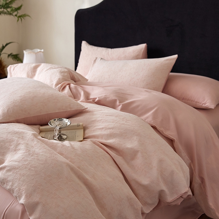 91家纺网 家纺一手货源 找家纺 （总）优品阁 2025新款全棉纯棉A类人字斜三层纱提花四件套-叶叶情深系列