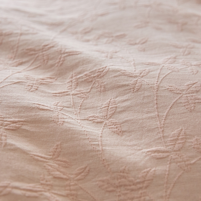 91家纺网 家纺一手货源 找家纺 优品阁 2025新款全棉纯棉A类人字斜三层纱提花四件套-叶叶情深系列 叶叶情深-公主粉