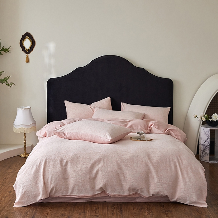 91家纺网 家纺一手货源 找家纺 优品阁 2025新款全棉纯棉A类人字斜三层纱提花四件套-叶叶情深系列 叶叶情深-公主粉