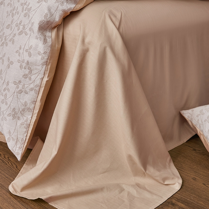 91家纺网 家纺一手货源 找家纺 优品阁 2025新款全棉纯棉A类人字斜三层纱提花四件套-叶叶情深系列 叶叶情深-卡其