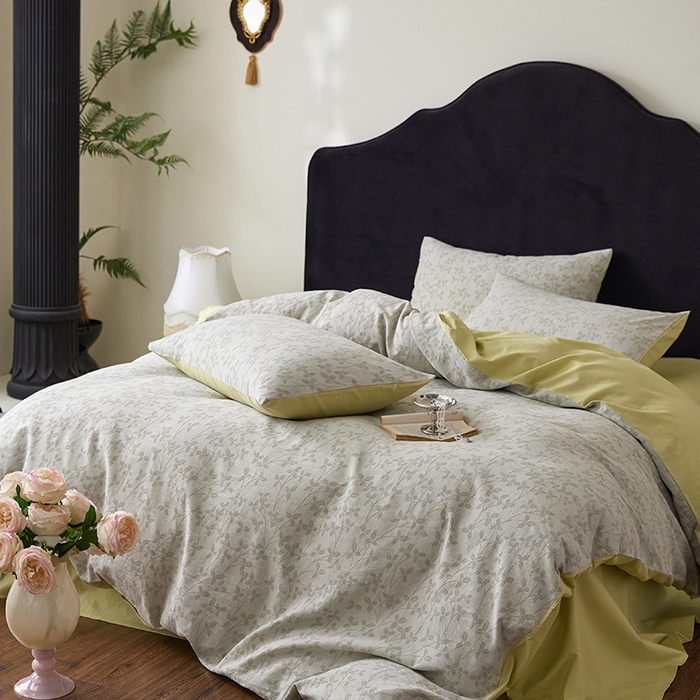 91家纺网 家纺一手货源 找家纺 优品阁 2025新款全棉纯棉A类人字斜三层纱提花四件套-叶叶情深系列 叶叶情深-牛油果绿