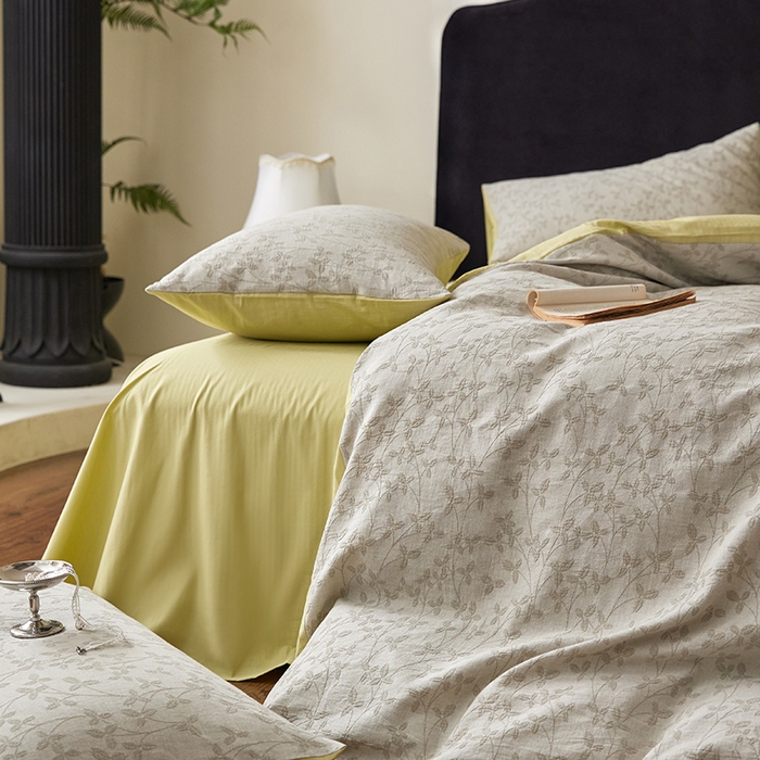 91家纺网 家纺一手货源 找家纺 优品阁 2025新款全棉纯棉A类人字斜三层纱提花四件套-叶叶情深系列 叶叶情深-牛油果绿