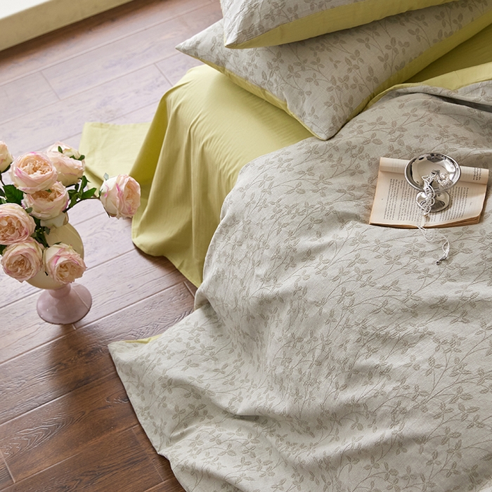 91家纺网 家纺一手货源 找家纺 优品阁 2025新款全棉纯棉A类人字斜三层纱提花四件套-叶叶情深系列 叶叶情深-牛油果绿