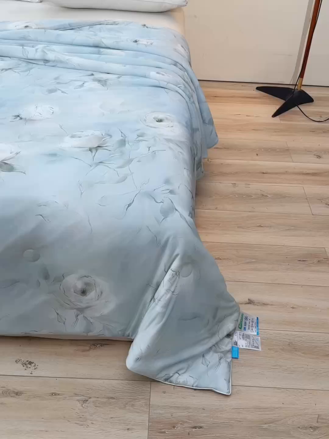 91家纺网 家纺一手货源 找家纺 预言家纺 2025新款A类凉感丝印花夏被夏凉被空调被 木棉花