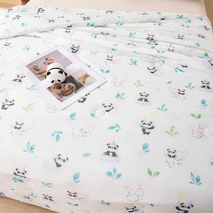 91家纺网 家纺一手货源 找家纺 预言家纺 2025新款A类凉感丝印花夏被夏凉被空调被 熊猫