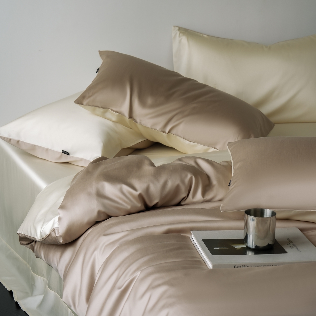 91家纺网 家纺一手货源 找家纺 秀色家纺 2025新款夏季轻奢A类100天丝长绒棉纯色床上四件套夏季冰丝被套床单高级感 Air天丝绵-温柔奶白