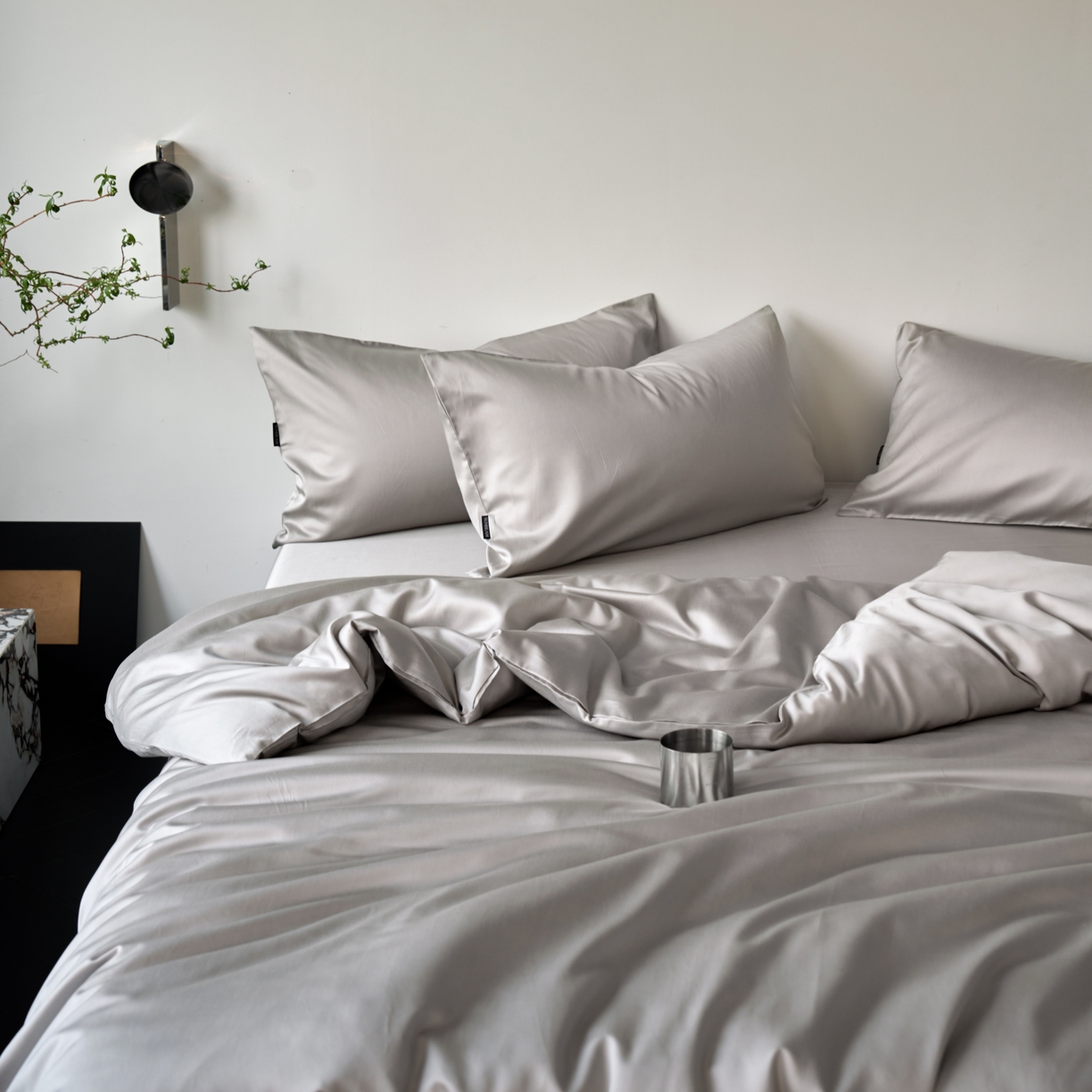 91家纺网 家纺一手货源 找家纺 秀色家纺 2025新款夏季轻奢A类100天丝长绒棉纯色床上四件套夏季冰丝被套床单高级感 Air天丝绵-幻影灰