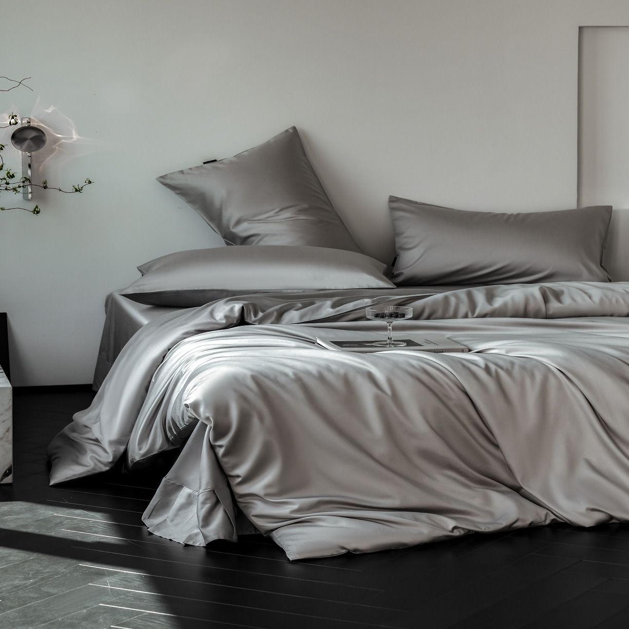 91家纺网 家纺一手货源 找家纺 秀色家纺 2025新款夏季轻奢A类100天丝长绒棉纯色床上四件套夏季冰丝被套床单高级感 Air天丝绵-幻影灰+薄雾灰