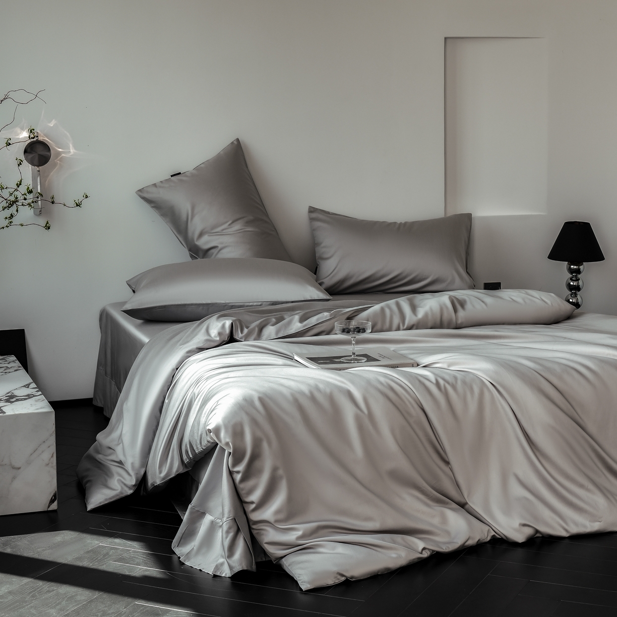 91家纺网 家纺一手货源 找家纺 秀色家纺 2025新款夏季轻奢A类100天丝长绒棉纯色床上四件套夏季冰丝被套床单高级感 Air天丝绵-幻影灰+薄雾灰