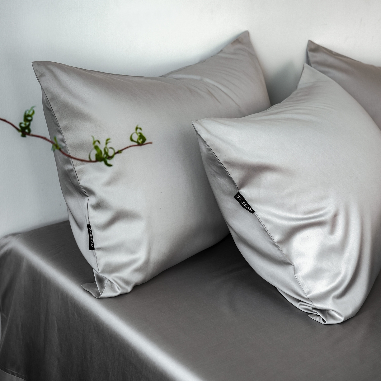 91家纺网 家纺一手货源 找家纺 秀色家纺 2025新款夏季轻奢A类100天丝长绒棉纯色床上四件套夏季冰丝被套床单高级感 Air天丝绵-幻影灰+薄雾灰