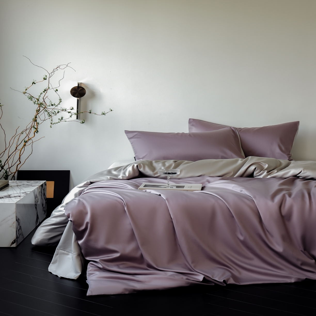 91家纺网 家纺一手货源 找家纺 秀色家纺 2025新款夏季轻奢A类100天丝长绒棉纯色床上四件套夏季冰丝被套床单高级感 Air天丝绵-迷雾紫+幻影灰