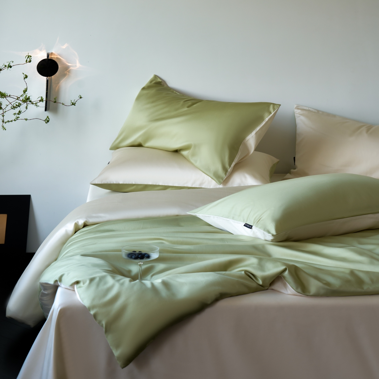 91家纺网 家纺一手货源 找家纺 秀色家纺 2025新款夏季轻奢A类100天丝长绒棉纯色床上四件套夏季冰丝被套床单高级感 Air天丝绵-抹茶奶白