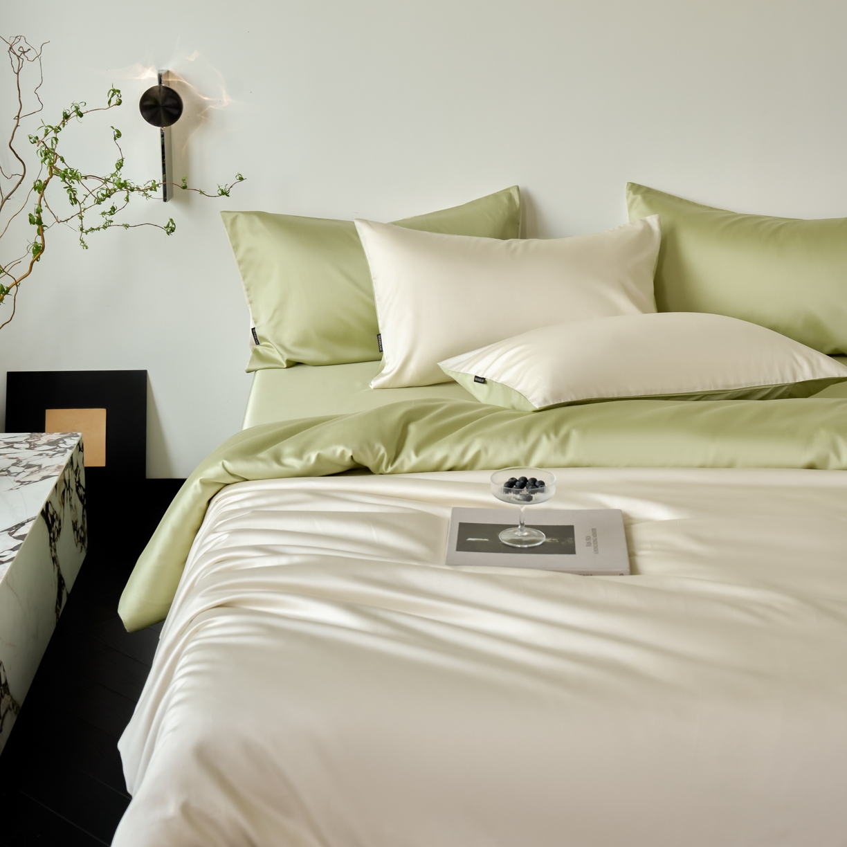 91家纺网 家纺一手货源 找家纺 秀色家纺 2025新款夏季轻奢A类100天丝长绒棉纯色床上四件套夏季冰丝被套床单高级感 Air天丝绵-奶白抹茶