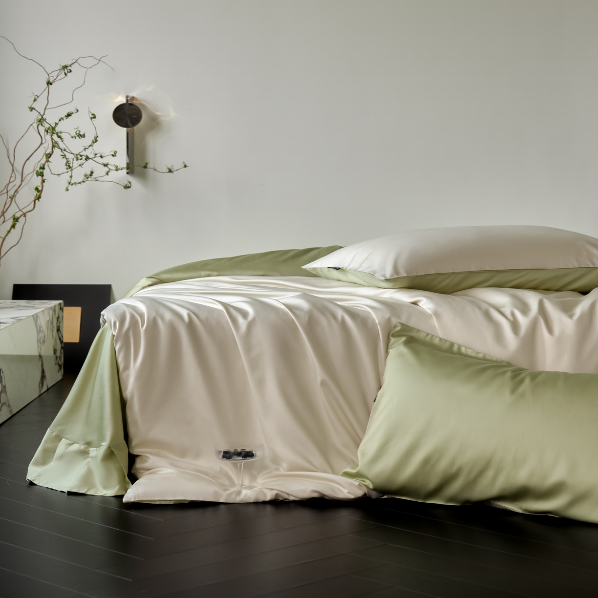 91家纺网 家纺一手货源 找家纺 秀色家纺 2025新款夏季轻奢A类100天丝长绒棉纯色床上四件套夏季冰丝被套床单高级感 Air天丝绵-奶白抹茶