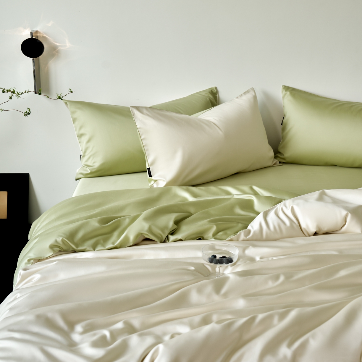 91家纺网 家纺一手货源 找家纺 秀色家纺 2025新款夏季轻奢A类100天丝长绒棉纯色床上四件套夏季冰丝被套床单高级感 Air天丝绵-奶白抹茶