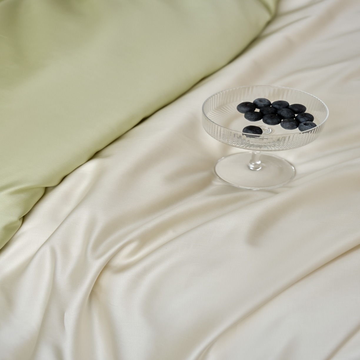 91家纺网 家纺一手货源 找家纺 秀色家纺 2025新款夏季轻奢A类100天丝长绒棉纯色床上四件套夏季冰丝被套床单高级感 Air天丝绵-奶白抹茶