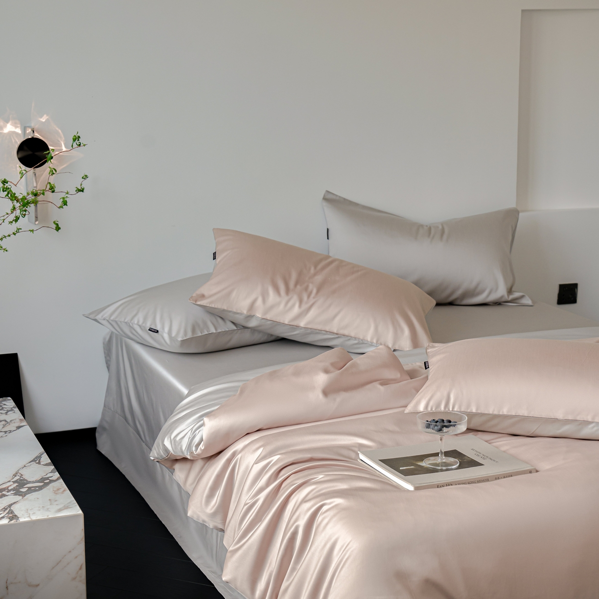 秀色家纺 2025新款夏季轻奢A类100天丝长绒棉纯色床上四件套夏季冰丝被套床单高级感 Air天丝绵-桃灰粉+幻影灰