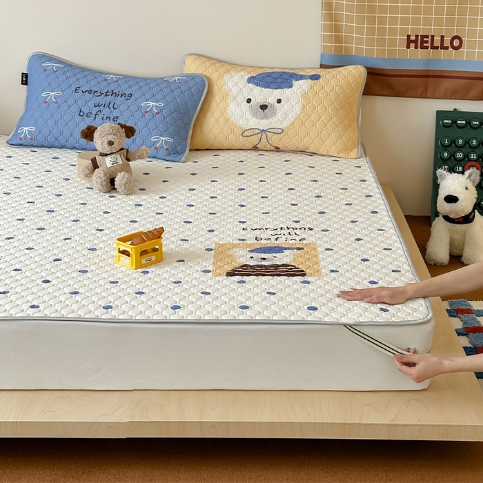 91家纺网 家纺一手货源 找家纺 RYB红黄兰 2025ins原创新款设计师款大版凉感水洗乳胶凉席三件套 波点熊仔