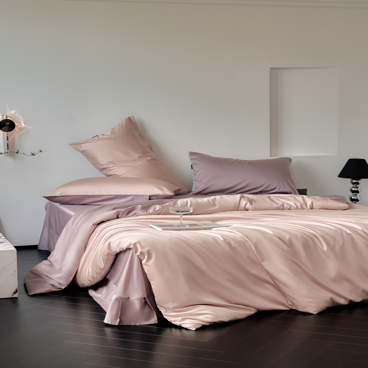 91家纺网 家纺一手货源 找家纺 秀色家纺 2025新款夏季轻奢A类100天丝长绒棉纯色床上四件套夏季冰丝被套床单高级感 Air天丝绵-桃灰粉+迷雾紫