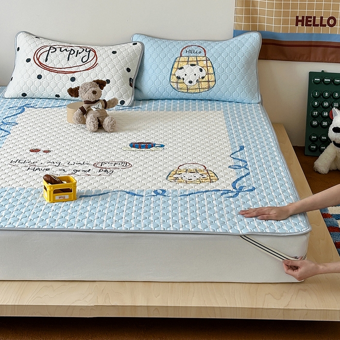 91家纺网 家纺一手货源 找家纺 RYB红黄兰 2025ins原创新款设计师款大版凉感水洗乳胶凉席三件套 狗狗日记