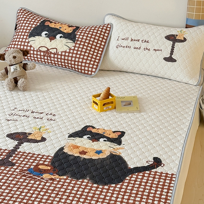 91家纺网 家纺一手货源 找家纺 RYB红黄兰 2025ins原创新款设计师款大版凉感水洗乳胶凉席三件套 红格猫咪