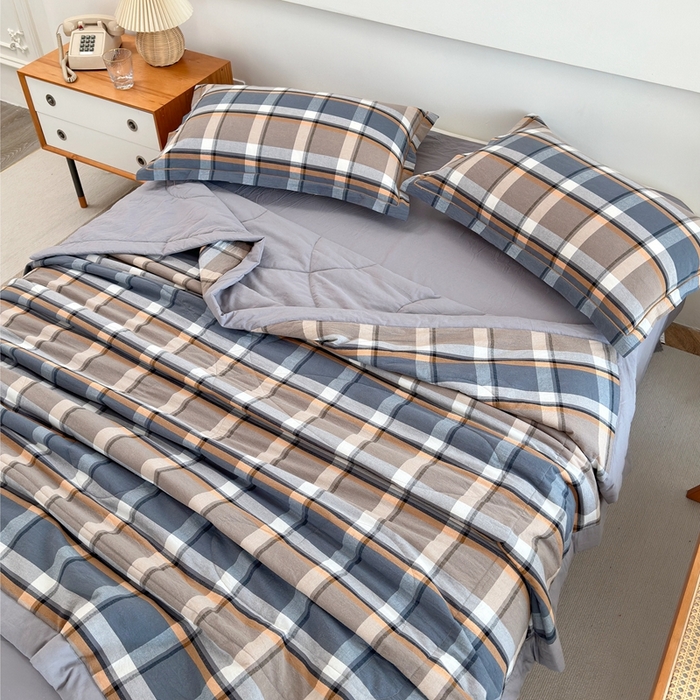 91家纺网 家纺一手货源 找家纺 三沁2025新款全棉色织水洗棉夏被 爵士乐章