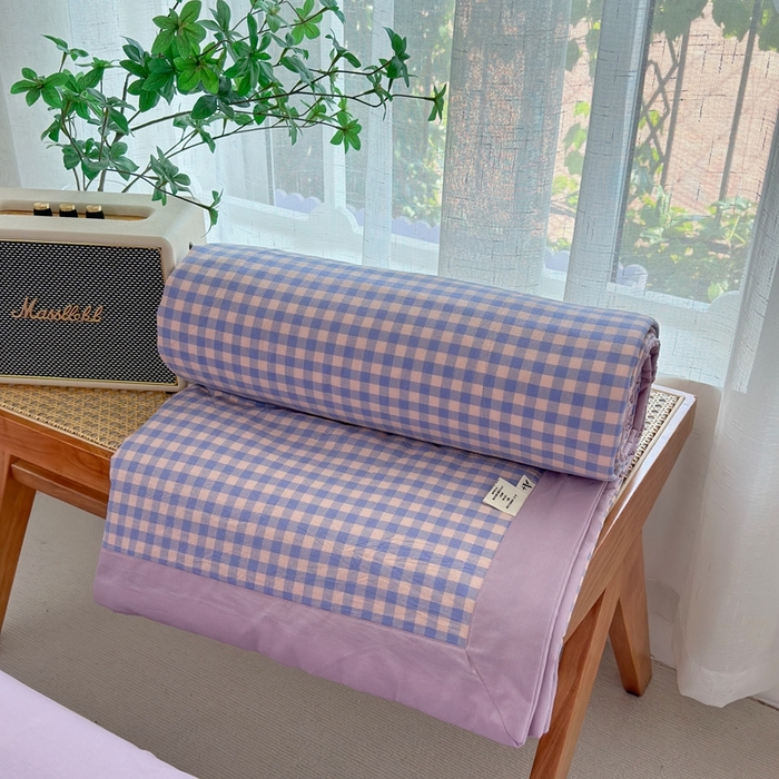 91家纺网 家纺一手货源 找家纺 三沁2025新款全棉色织水洗棉夏被 香芋紫小格