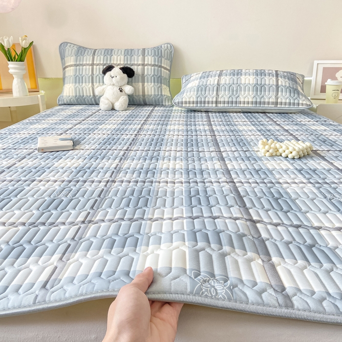 91家纺网 家纺一手货源 找家纺 （总）耐思家纺 2025新款A类0.5乳胶母婴级凉感丝印花乳胶凉席