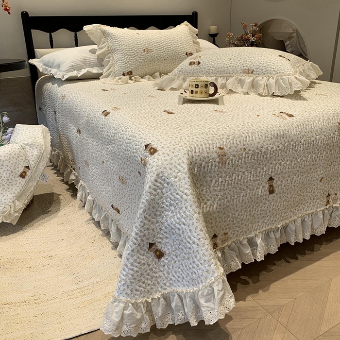 91家纺网 家纺一手货源 找家纺 奈萝家纺 2025新款全棉蕾丝花边床盖三件套四件套纯棉花边夏被 西瓜兔