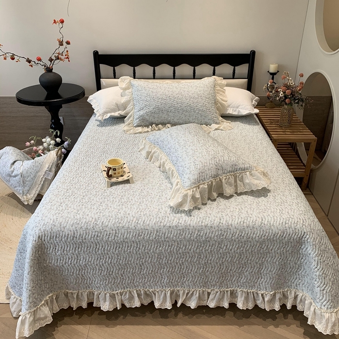 91家纺网 家纺一手货源 找家纺 奈萝家纺 2025新款全棉蕾丝花边床盖三件套四件套纯棉花边夏被 夏蓝