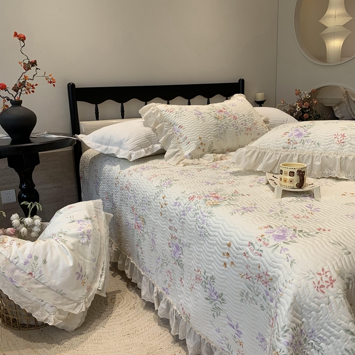 91家纺网 家纺一手货源 找家纺 奈萝家纺 2025新款全棉蕾丝花边床盖三件套四件套纯棉花边夏被 夏之语