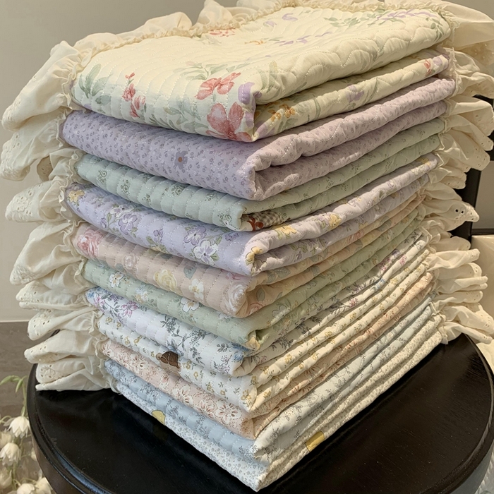 91家纺网 家纺一手货源 找家纺 奈萝家纺 2025春夏新款全棉纯棉蕾丝花边款床盖三件套 组合图仅供展示