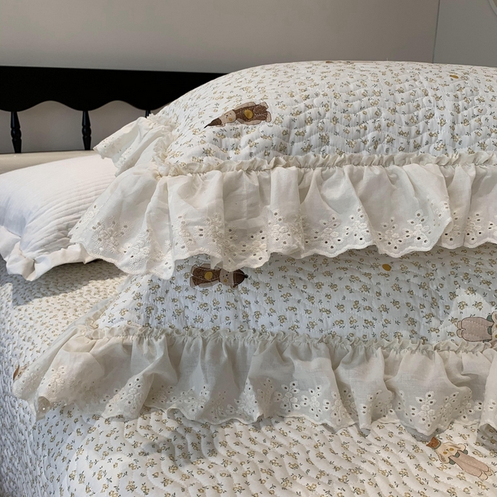 91家纺网 家纺一手货源 找家纺 奈萝家纺 2025春夏新款全棉纯棉蕾丝花边款床盖三件套 西瓜兔