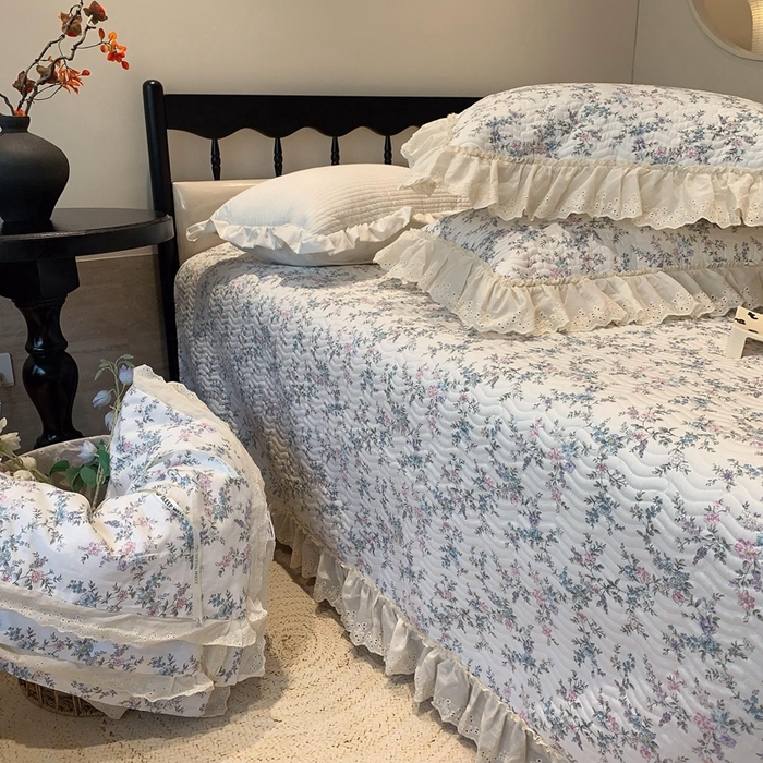 91家纺网 家纺一手货源 找家纺 奈萝家纺 2025春夏新款全棉纯棉蕾丝花边款床盖三件套 夏梦