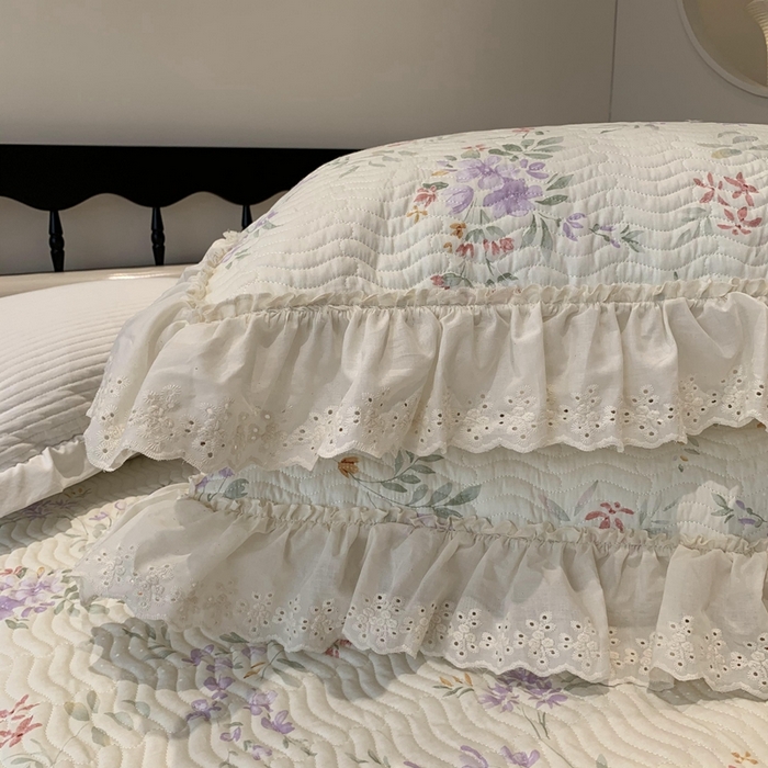 91家纺网 家纺一手货源 找家纺 奈萝家纺 2025春夏新款全棉纯棉蕾丝花边款床盖三件套 夏之语