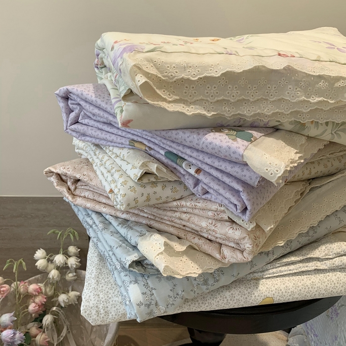 91家纺网 家纺一手货源 找家纺 （总）奈萝家纺 2025春夏新款全棉纯棉蕾丝花边款夏被夏凉被空调被