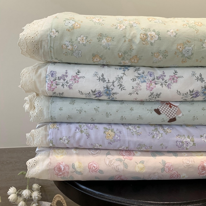 91家纺网 家纺一手货源 找家纺 奈萝家纺 2025春夏新款全棉纯棉蕾丝花边款夏被夏凉被空调被 组合图仅供展示